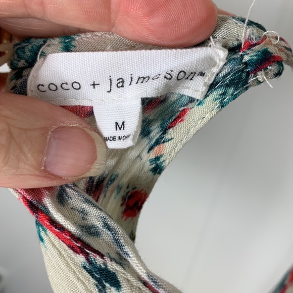 Coco & Jamison Printed Halter Maxi Dress with Open Back - Medium - Picture 10 of 13